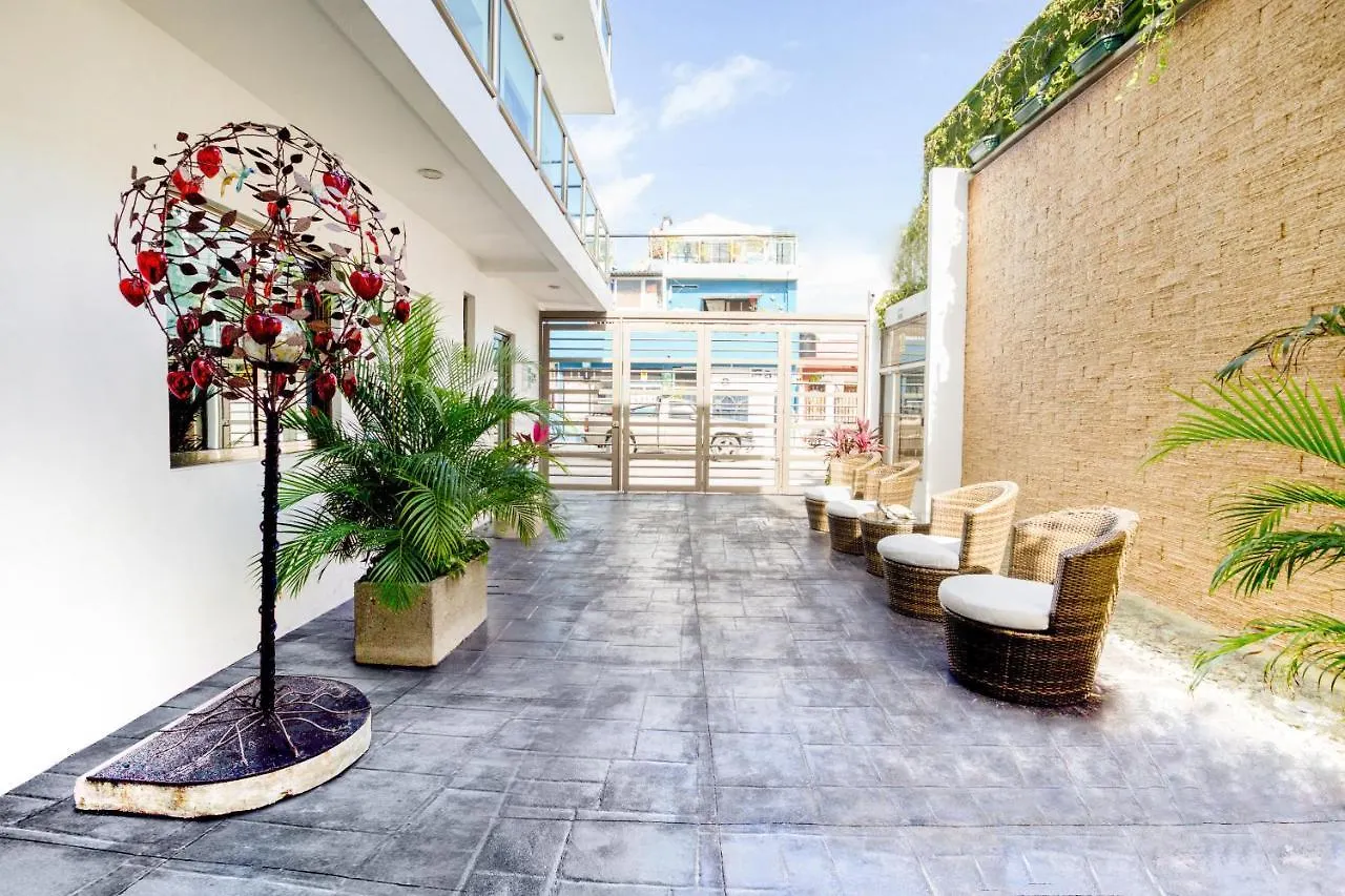 **  Quinta Santa Anita Hotel Playa del Carmen Mexico