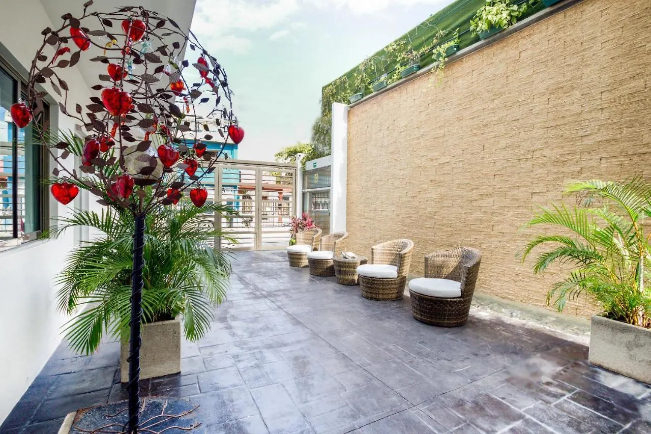 **  Quinta Santa Anita Hotel Playa del Carmen Mexico